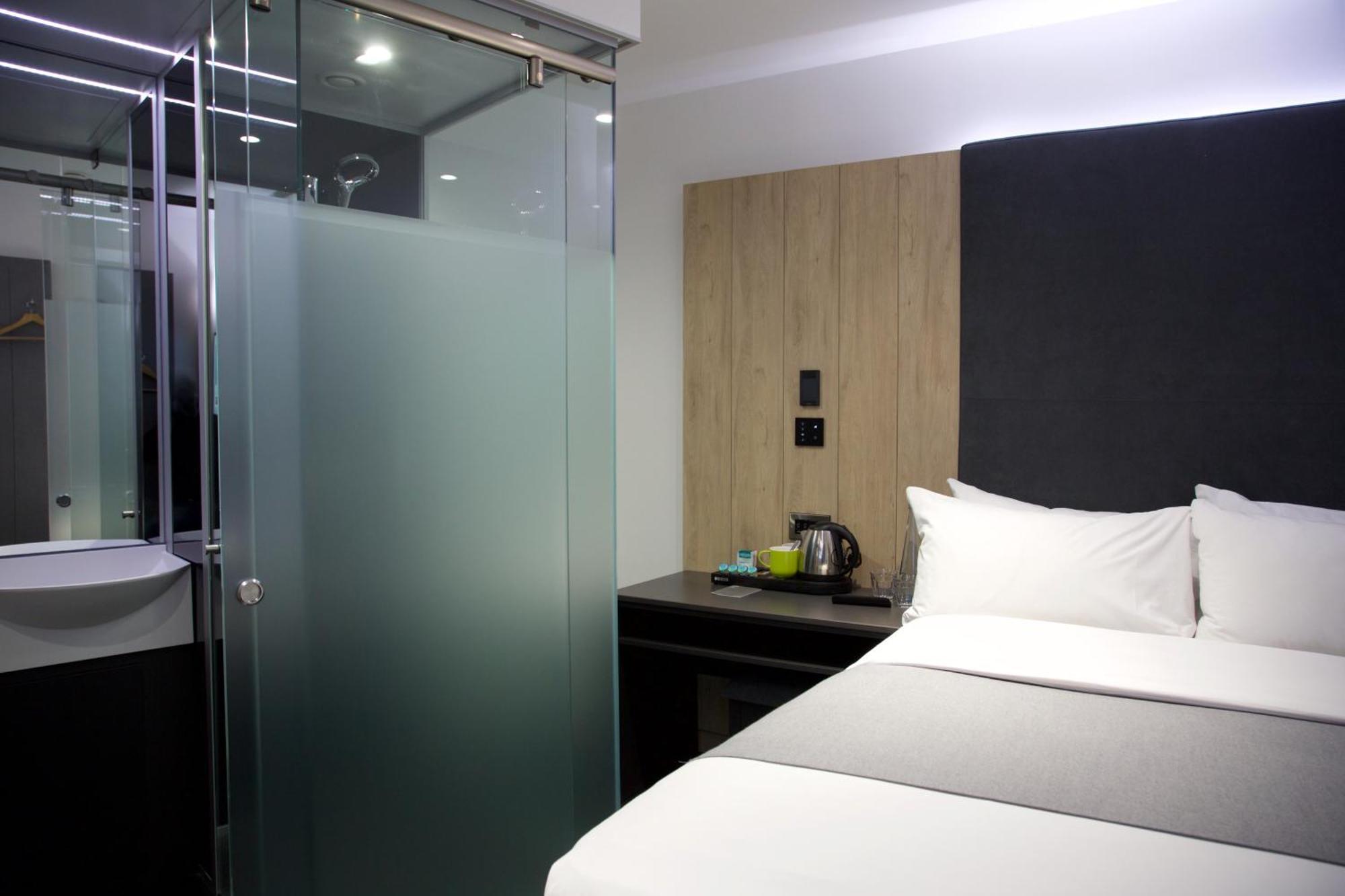 The Z Hotel Bath Esterno foto